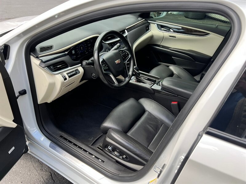 Used 2016 Cadillac XTS Vsport Platinum AWD/4WD image 16