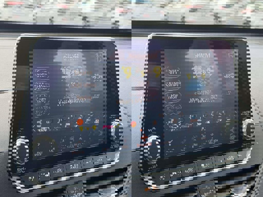 Used 2022 Nissan Altima 2.5 SV image 18