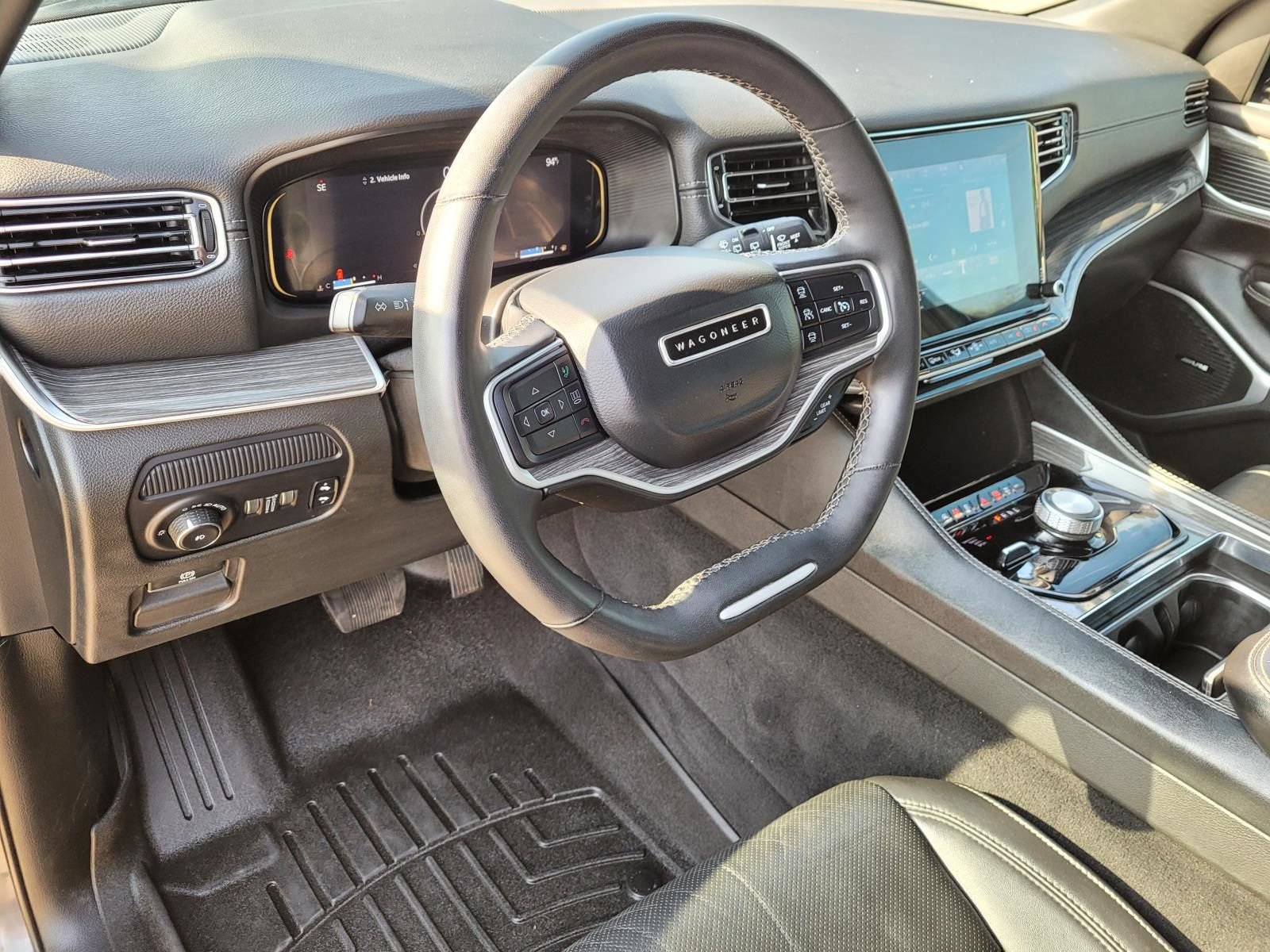 Used 2022 Jeep Wagoneer Series II w/ Premium Group I AWD/4WD image 26