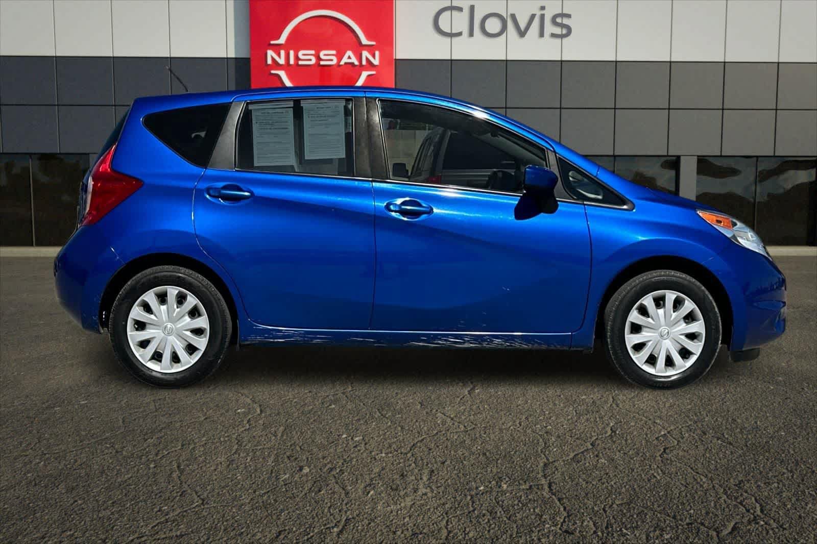 Used 2016 Nissan Versa Note SV FWD image 9