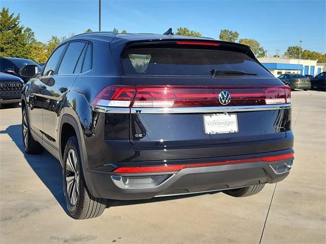 New 2026 Volkswagen Atlas Cross Sport SE image 3