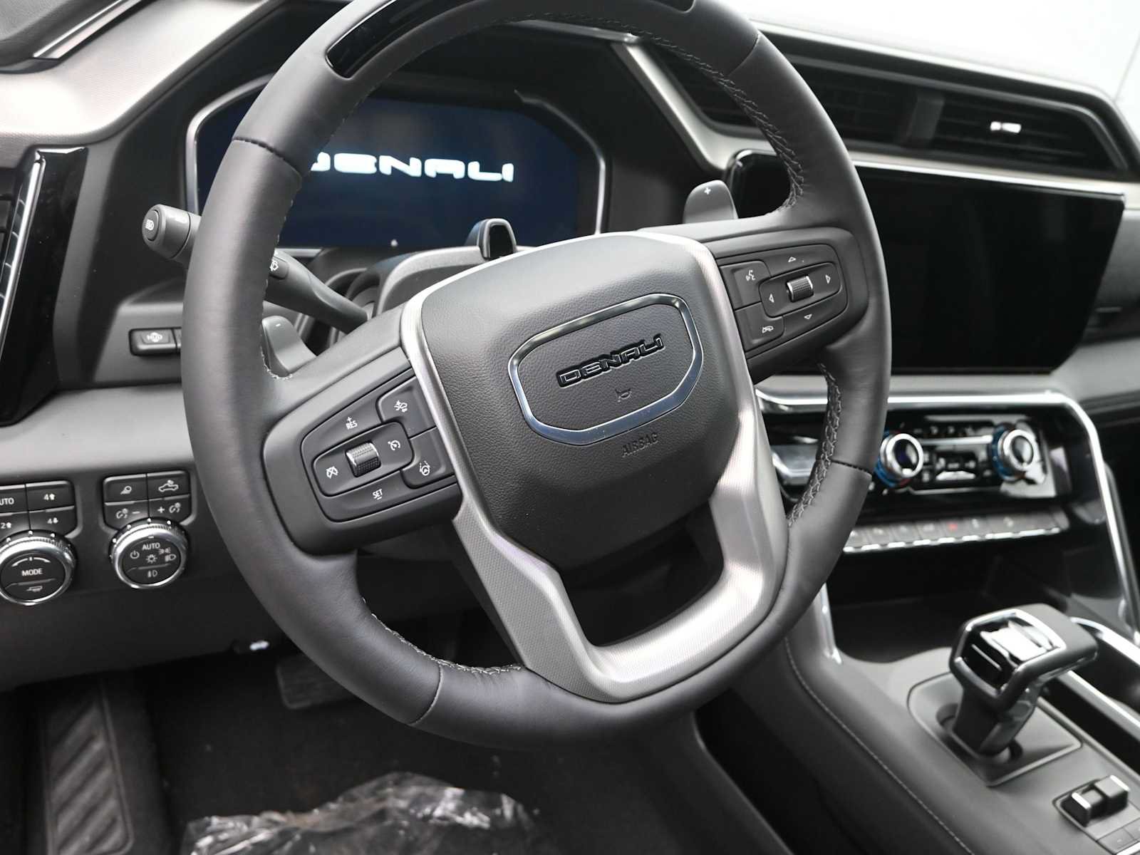 New 2026 GMC Sierra 1500 Denali AWD/4WD image 12