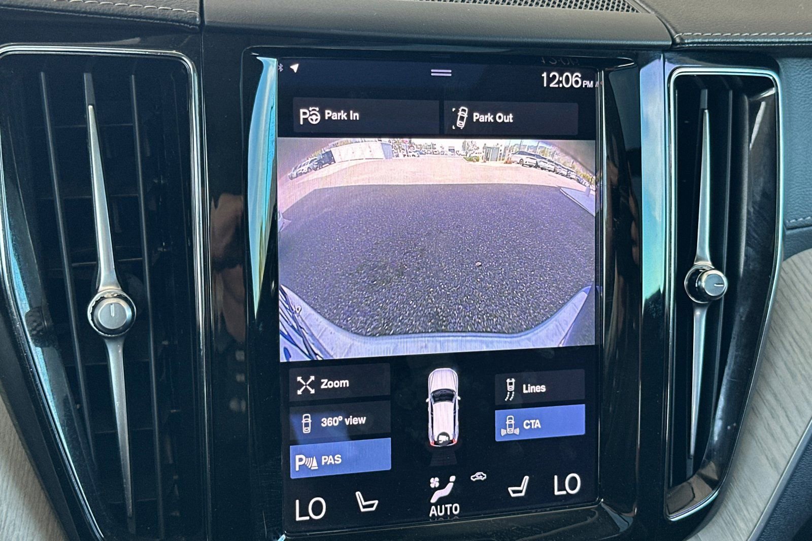 Used 2021 Volvo XC60 T5 Inscription w/ Advanced Package image 18