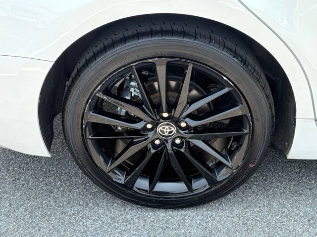 Used 2024 Toyota Camry XSE FWD image 10