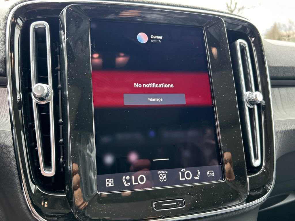 New 2026 Volvo XC40 B5 Plus w/ Climate Package AWD/4WD image 16
