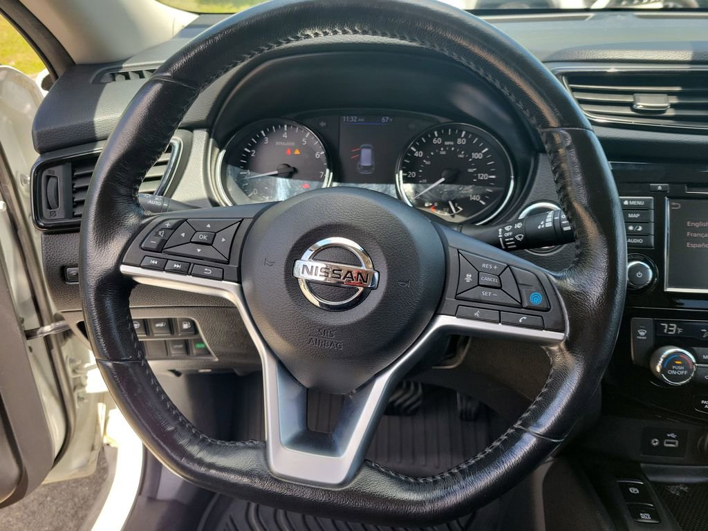 Used 2019 Nissan Rogue SV w/ Premium Package FWD image 24
