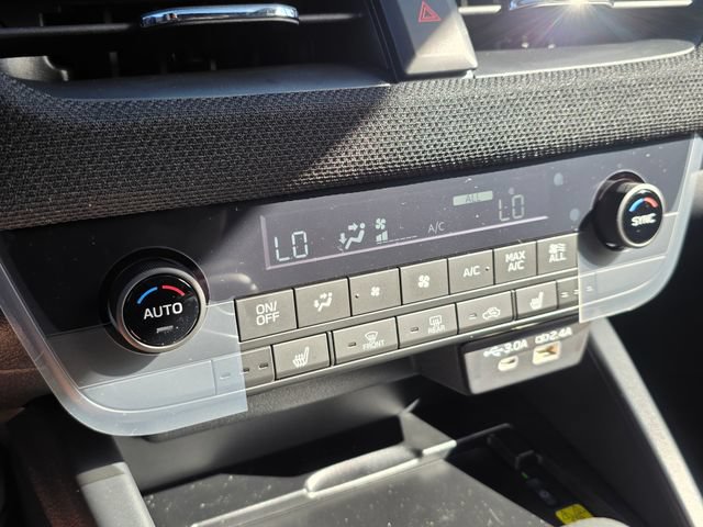 New 2026 Subaru Outback Limited AWD/4WD image 28