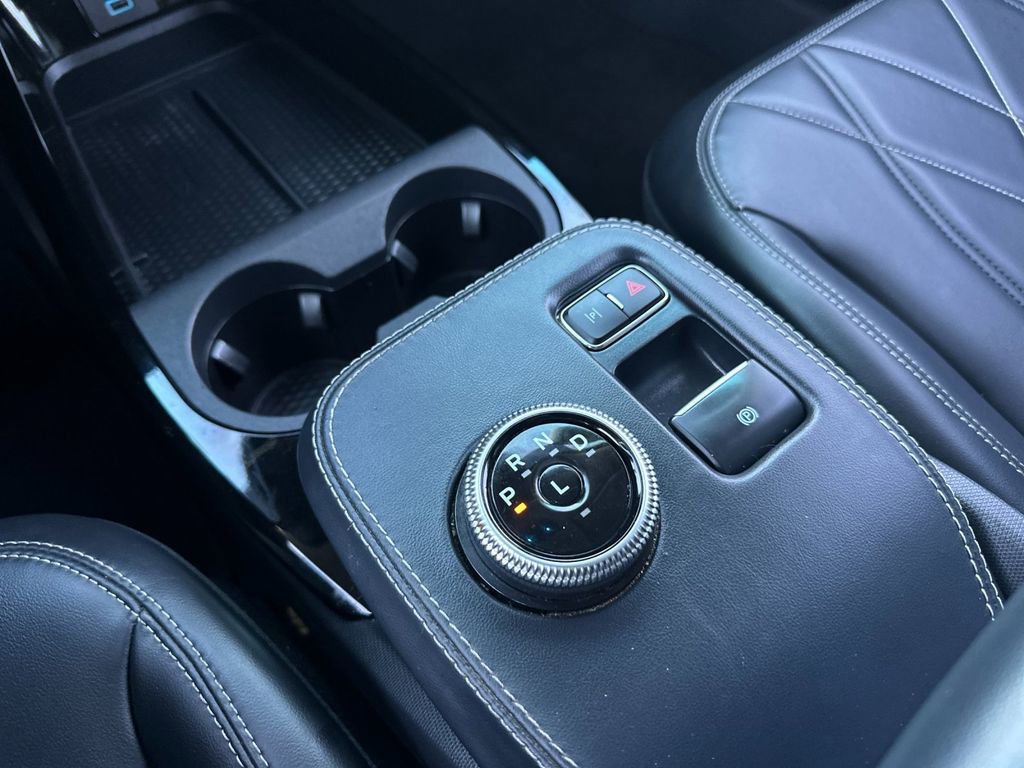 Used 2021 Ford Mustang Mach-E Select image 22