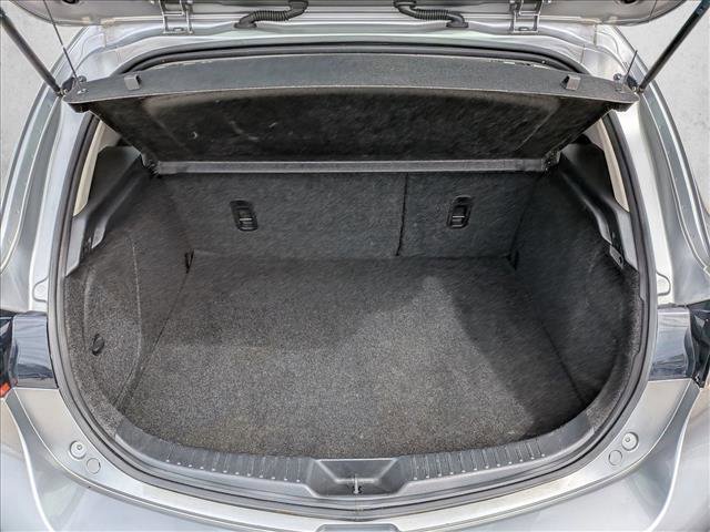 Used 2013 MAZDA MAZDA3 i Grand Touring w/ Tech Pkg FWD image 7
