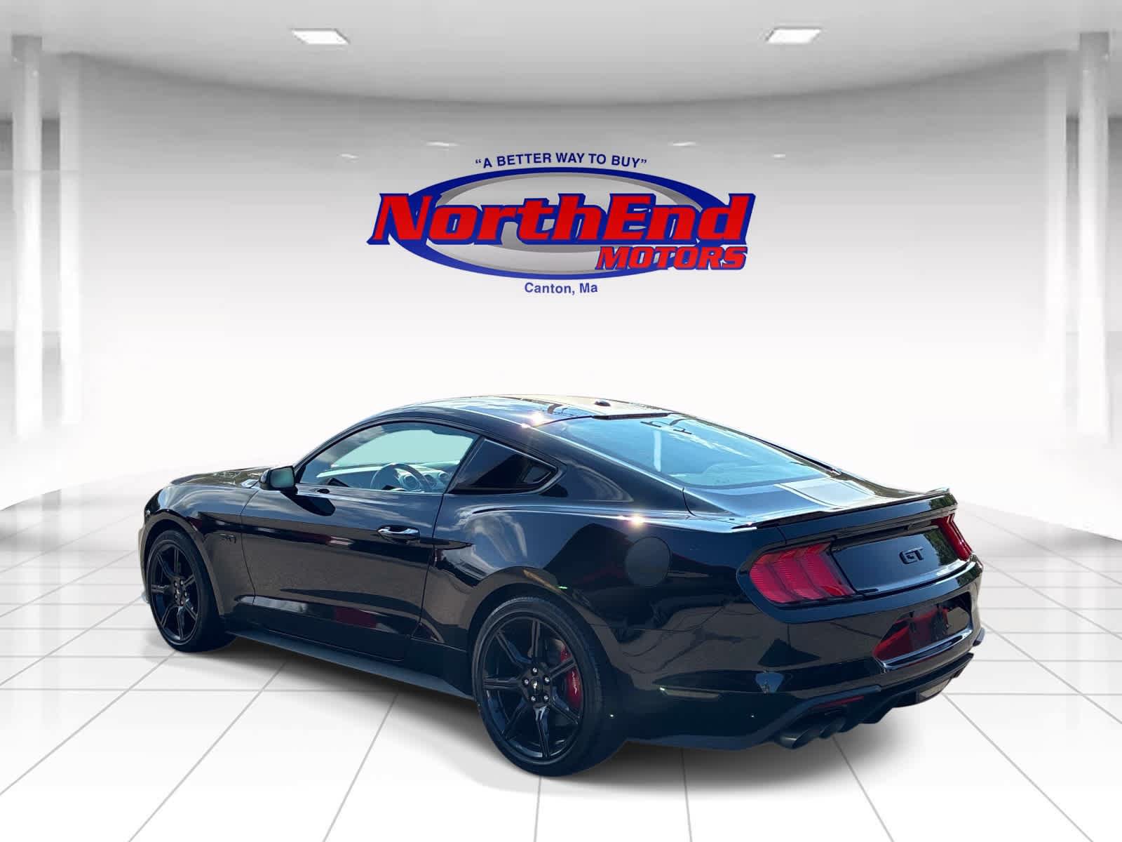 Used 2019 Ford Mustang GT w/ Black Accent Package RWD image 5