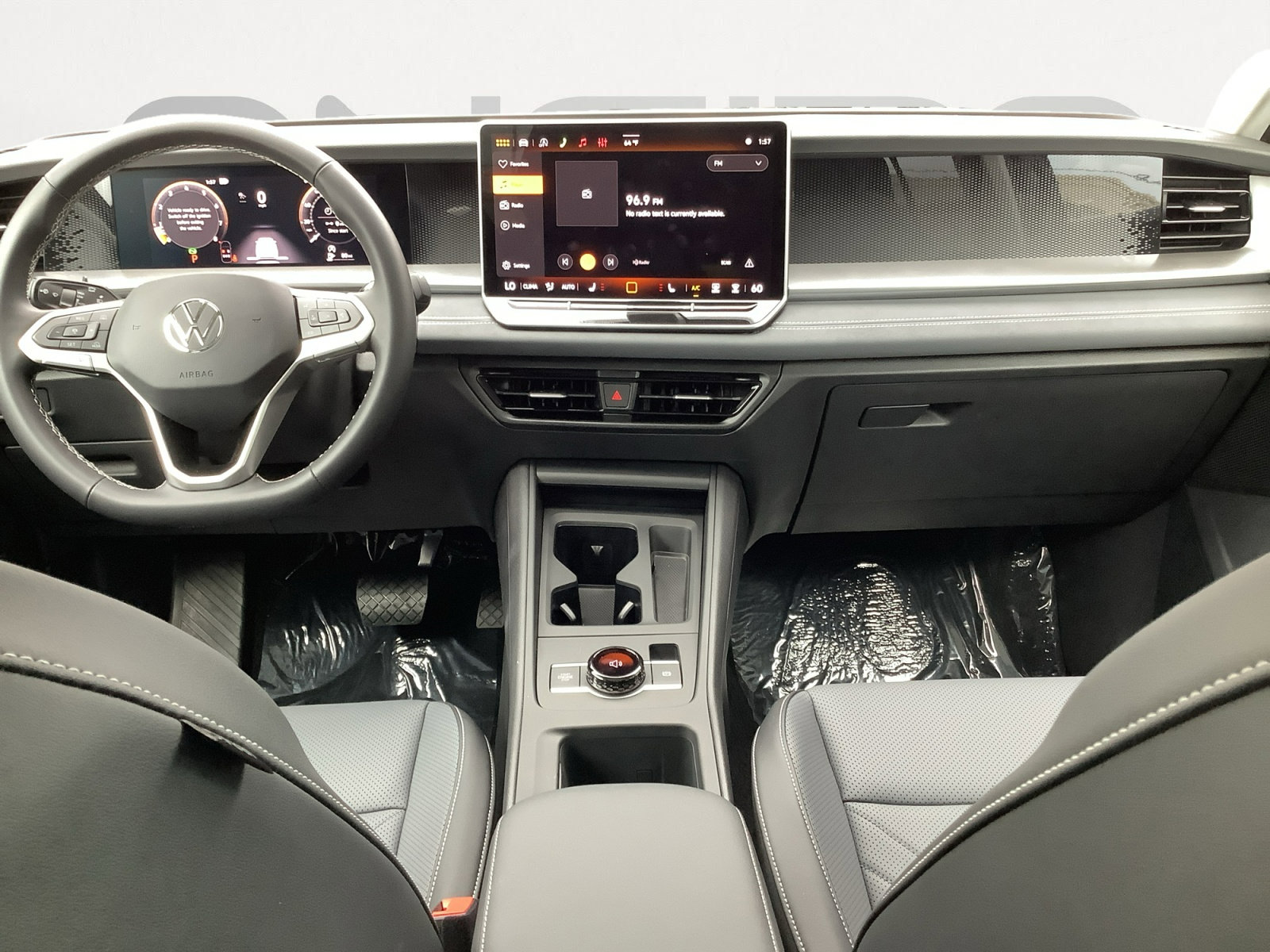 New 2026 Volkswagen Tiguan SE FWD image 13