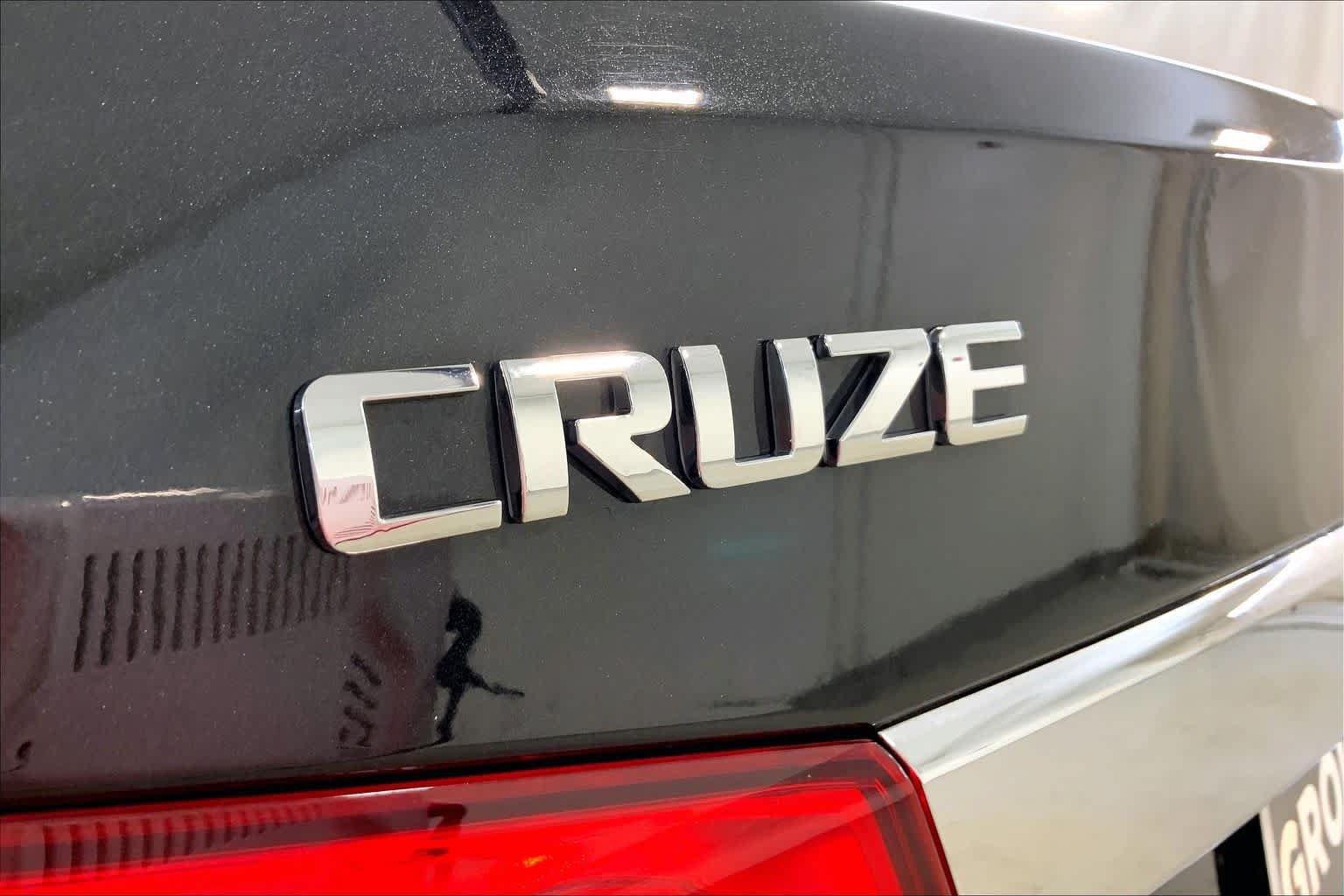 Used 2012 Chevrolet Cruze LT w/ All-Star Edition FWD image 29