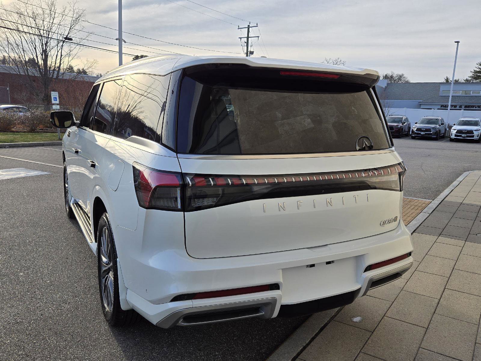 Certified 2026 INFINITI QX80 Luxe w/ Cargo Package image 12