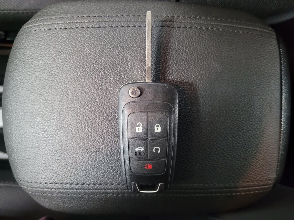 Used 2015 Chevrolet Cruze LT w/ Sun And Sound Package image 32