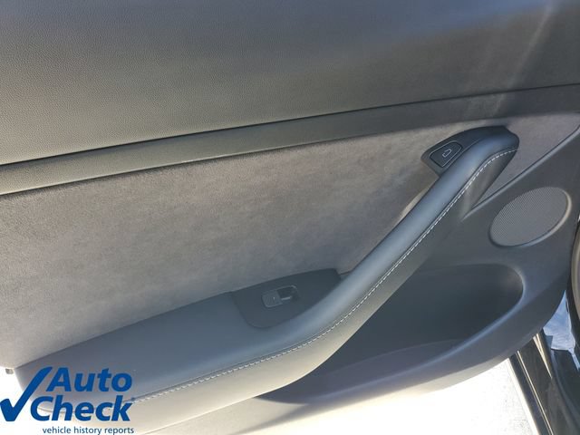 Used 2022 Tesla Model 3 Long Range AWD/4WD image 12