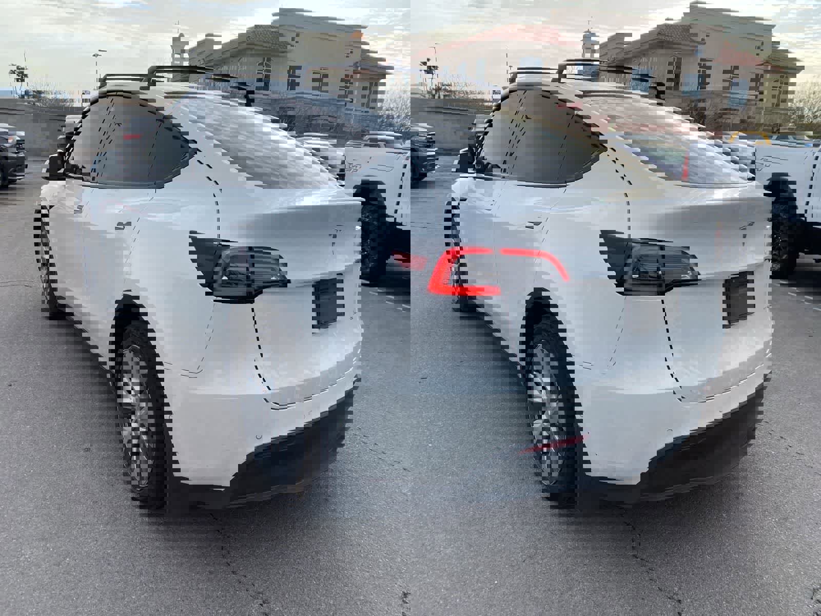 Used 2021 Tesla Model Y Long Range image 9