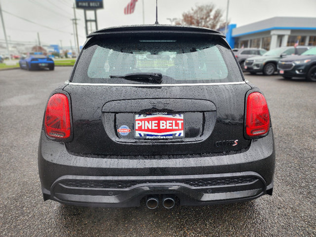 Used 2022 MINI Cooper S w/ Premium Package image 22