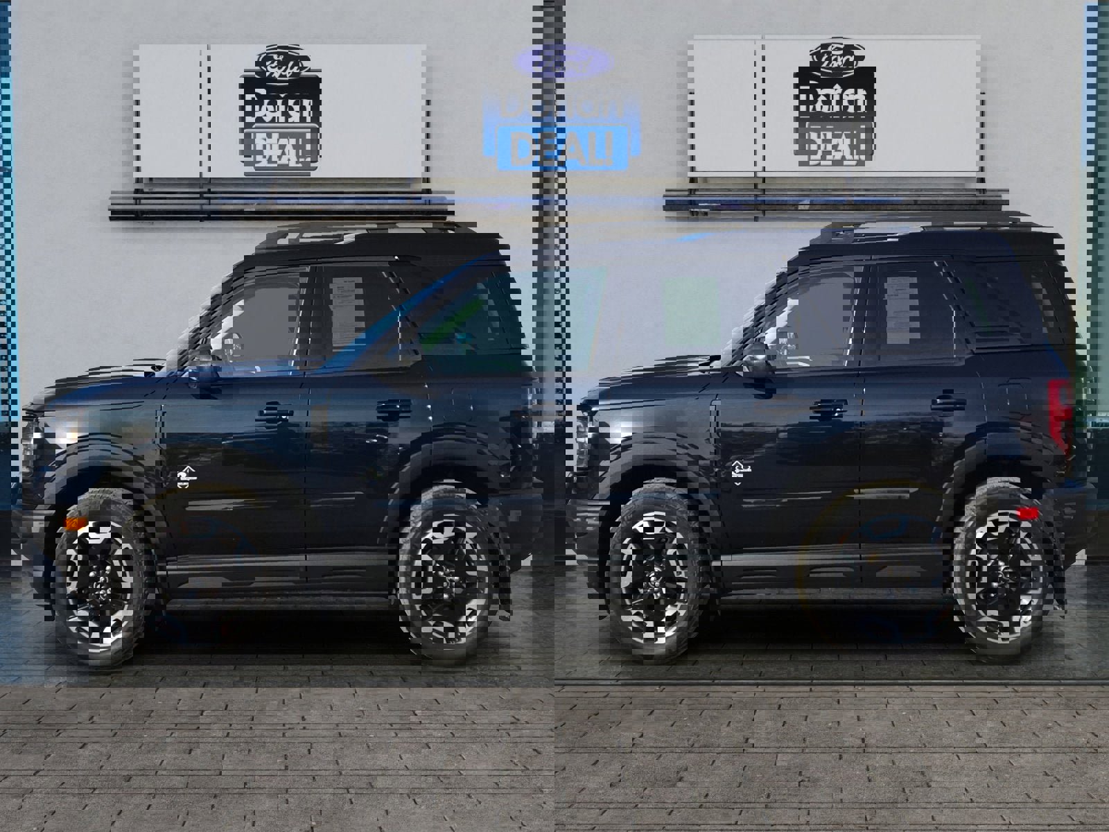 Used 2022 Ford Bronco Sport Outer Banks w/ Tech Package image 6