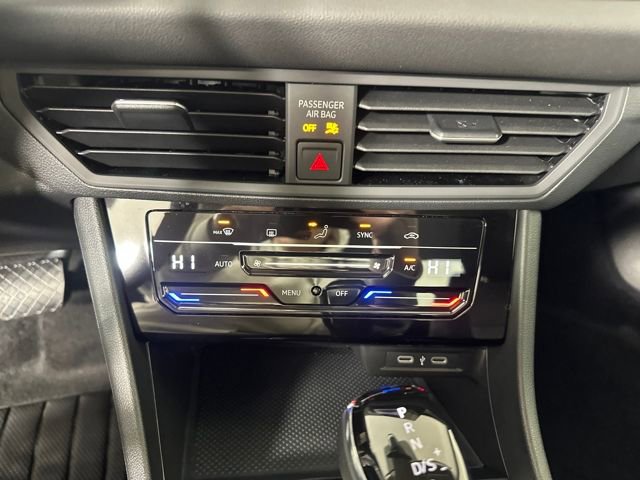 Used 2025 Volkswagen Jetta S image 23