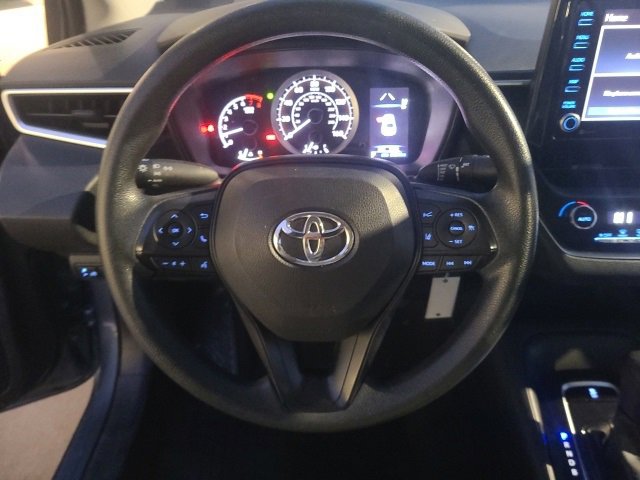 Used 2022 Toyota Corolla LE image 19