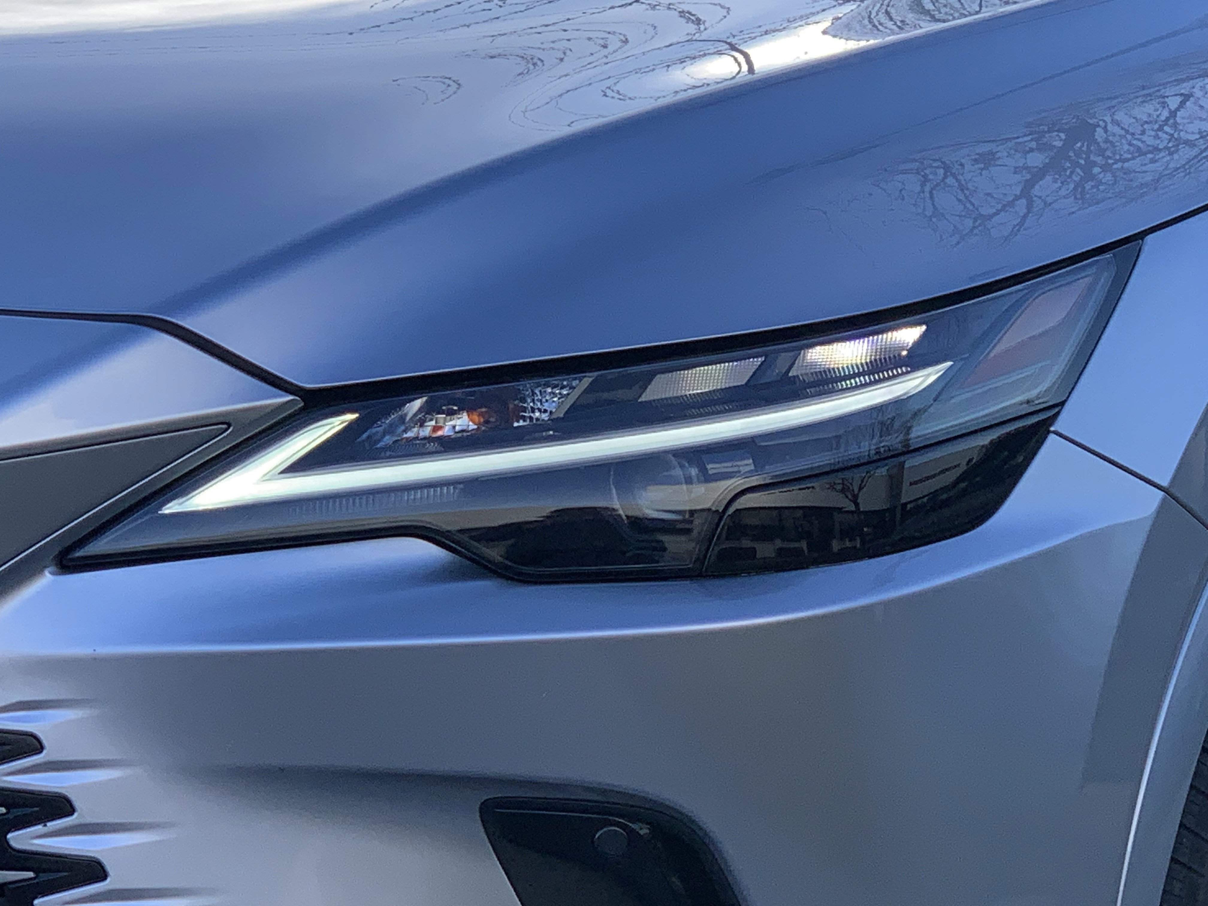 Used 2025 Lexus RX 350 Premium w/ Accessory Package image 6