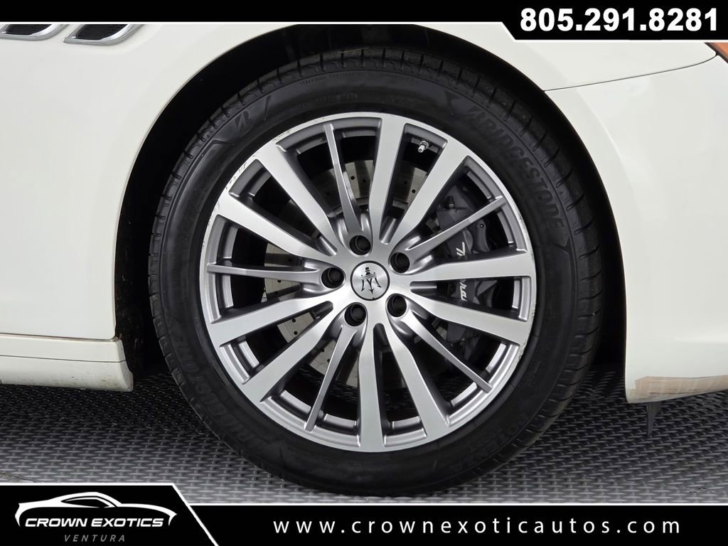 Used 2022 Maserati Quattroporte Modena image 9