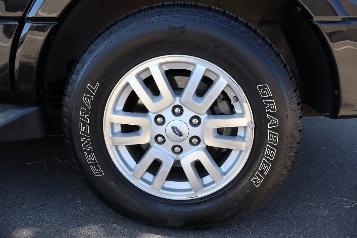 Used 2014 Ford Expedition XLT AWD/4WD image 42