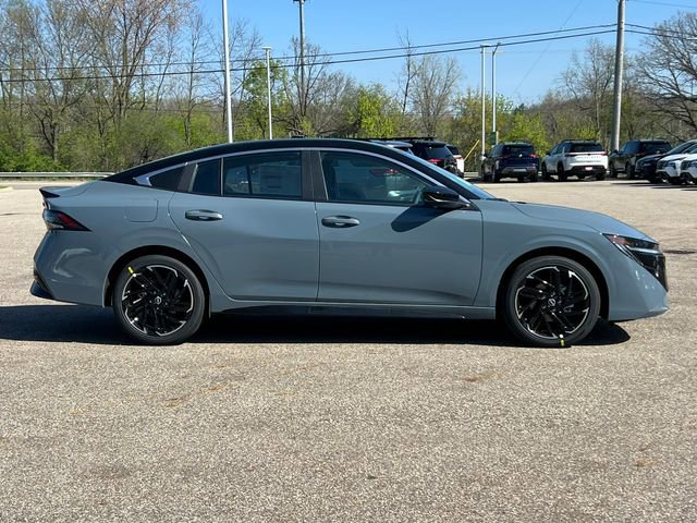 New 2026 Nissan Sentra SR FWD image 44
