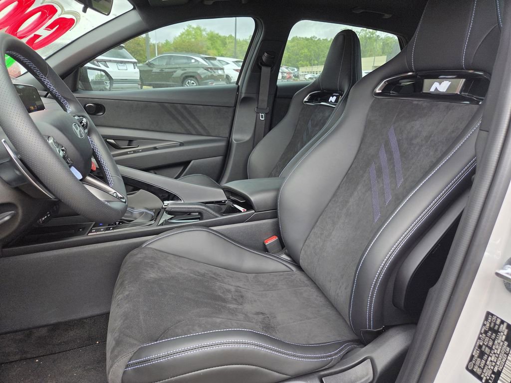 Used 2025 Hyundai Elantra N image 16