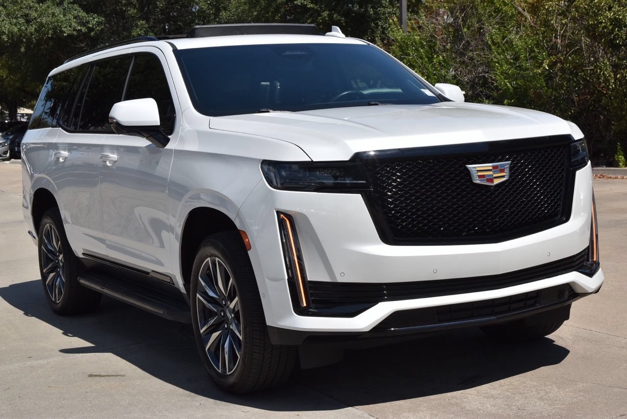 Used 2021 Cadillac Escalade Sport Platinum AWD/4WD image 4