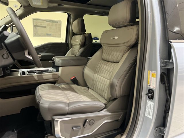 New 2026 Ford F250 Platinum image 19