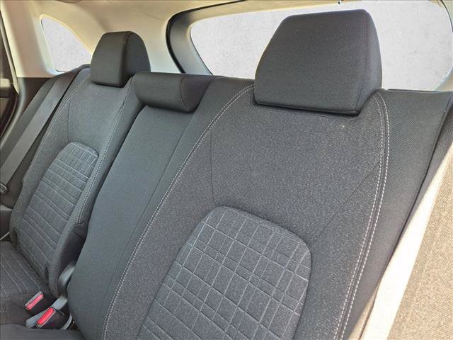 Used 2023 Honda HR-V LX image 19
