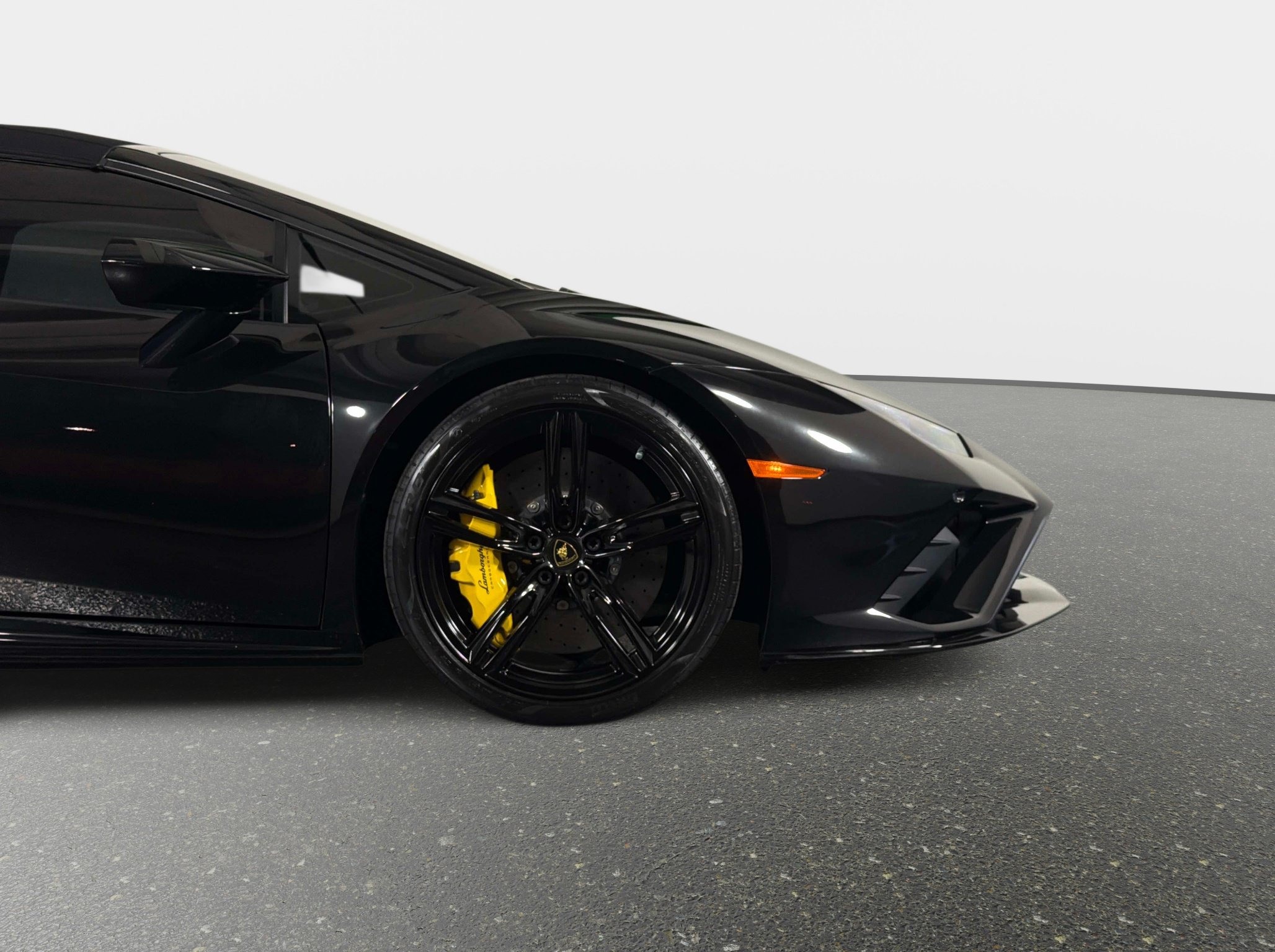 Used 2023 Lamborghini Huracan EVO RWD image 4