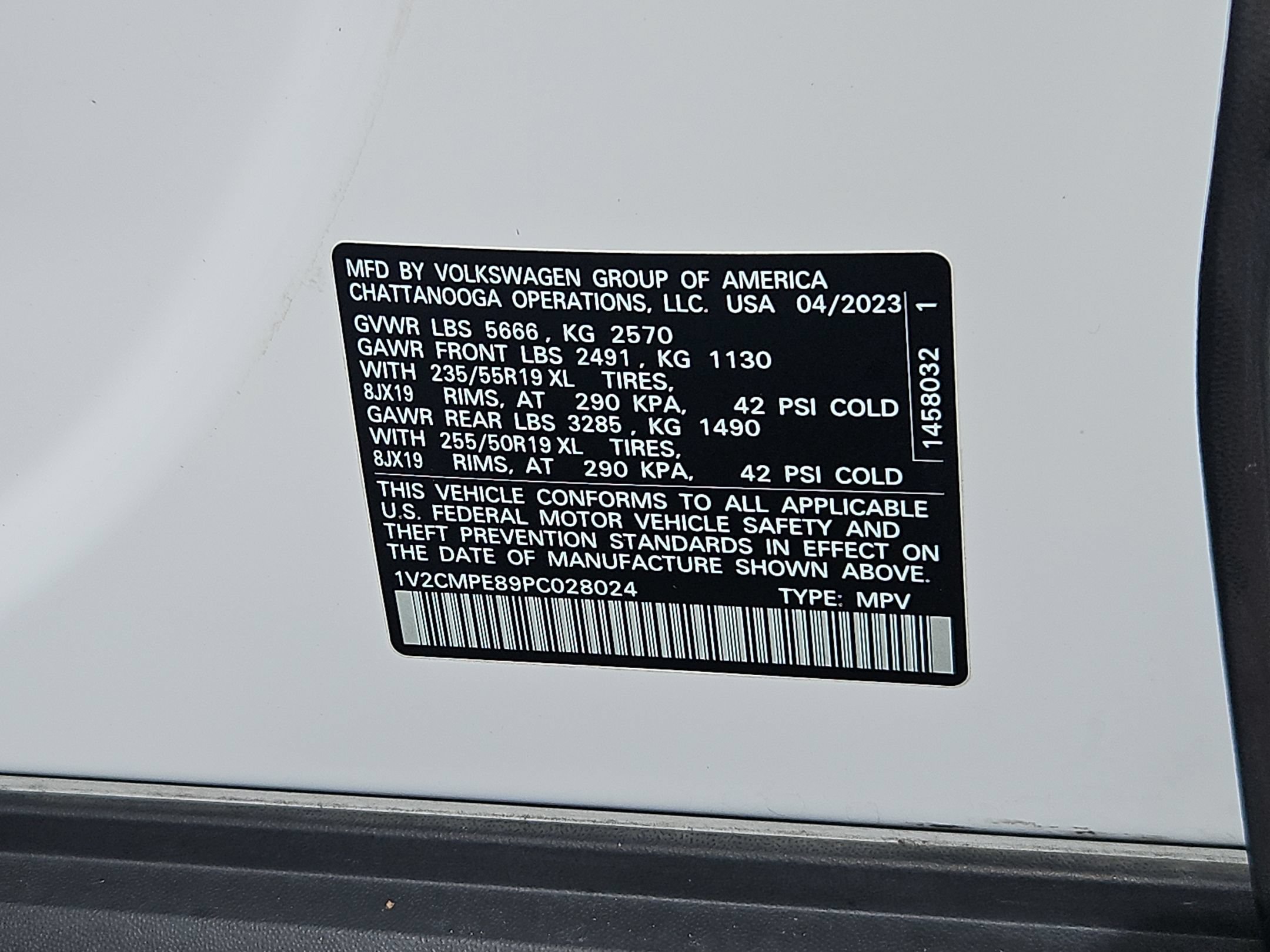 Used 2023 Volkswagen ID.4 Pro RWD image 33