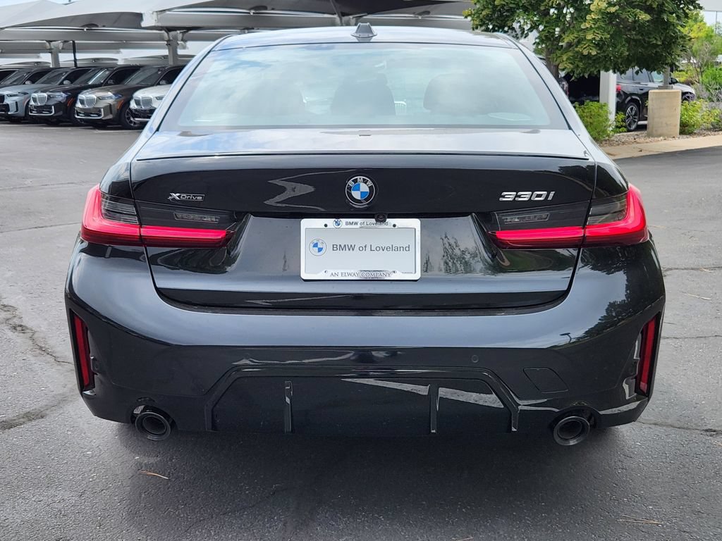 New 2026 BMW 330i xDrive Sedan w/ M Sport Package AWD/4WD image 4