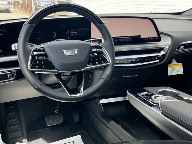 New 2025 Cadillac Lyriq Luxury image 6