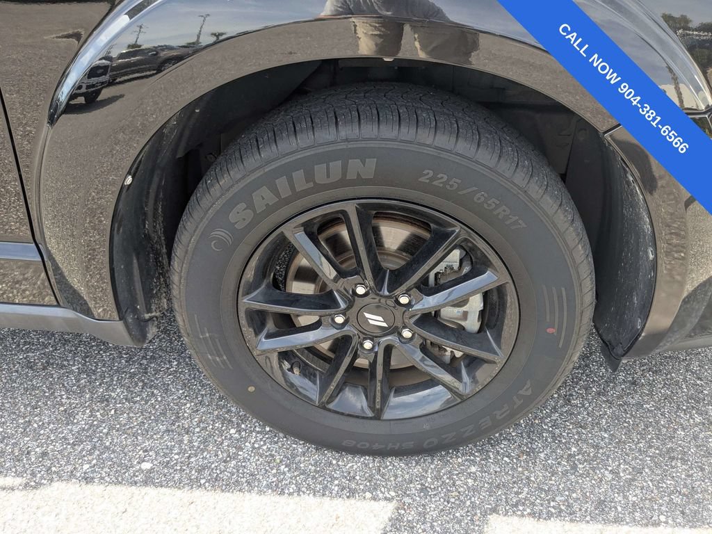 Used 2020 Dodge Journey SE w/ Blacktop Package FWD image 11