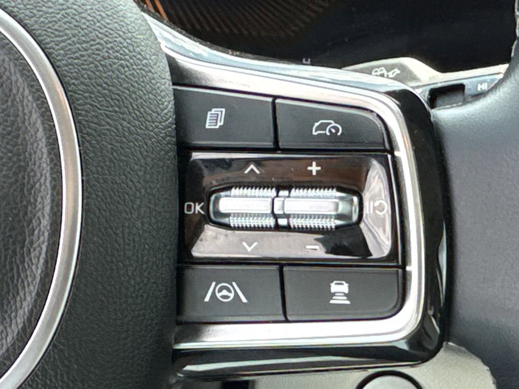 Used 2025 Kia Sorento EX image 26