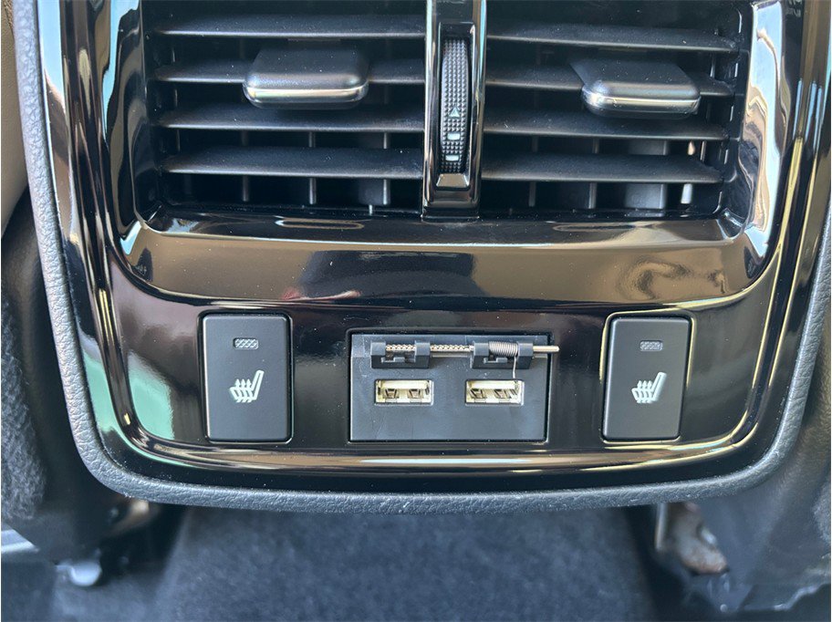 Used 2019 Toyota Avalon Limited w/ Advanced Safety Package FWD image 42