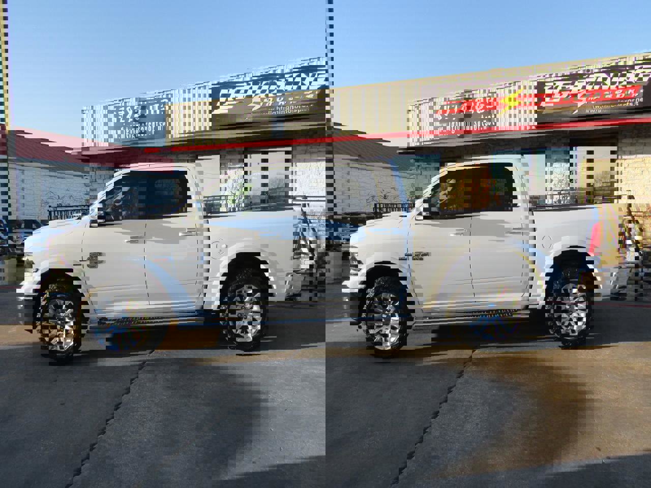 Used 2014 RAM 1500 Laramie Longhorn w/ Convenience Group image 2