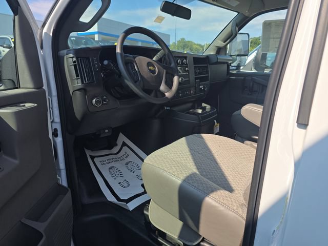 New 2026 Chevrolet Express 3500 w/ Power Convenience Package RWD image 11