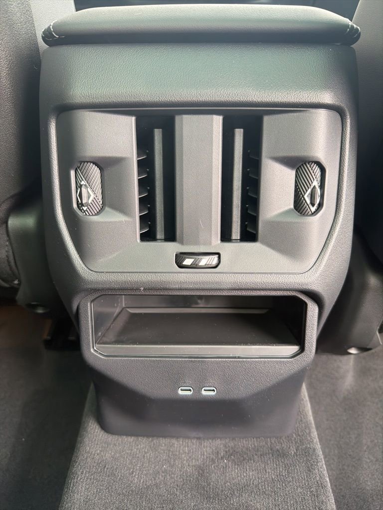 New 2026 BMW X3 xDrive30 image 16