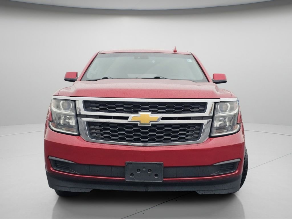 Used 2015 Chevrolet Suburban LT image 3