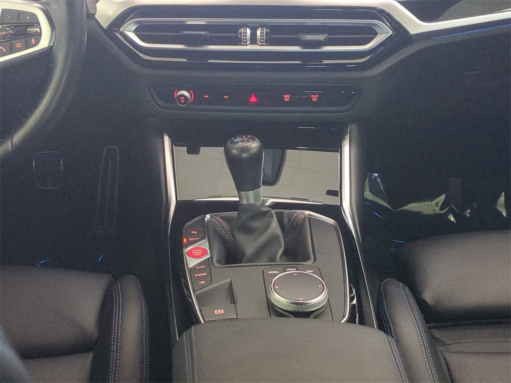 Used 2023 BMW M2 w/ Lighting Package image 19