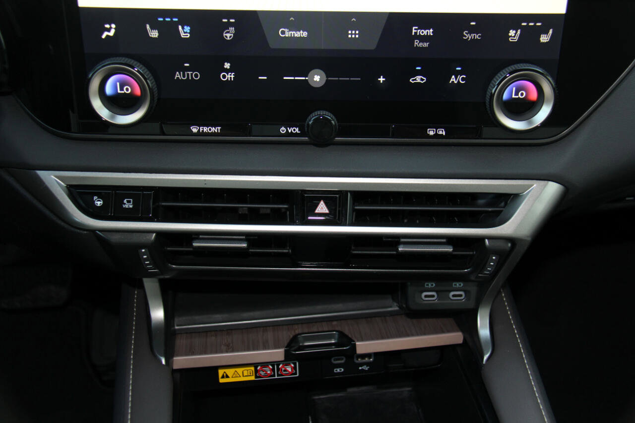 Used 2024 Lexus RX 350 FWD image 17