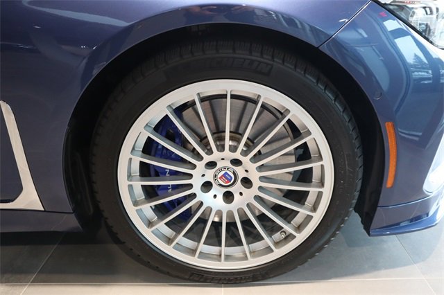 Certified 2022 BMW ALPINA B7 xDrive ALPINA B7 xDrive w/ Luxury Rear Seating Package image 11