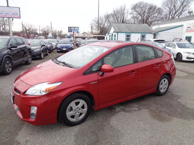 Used 2011 Toyota Prius Two w/ Preferred Accessory Pkg image 2