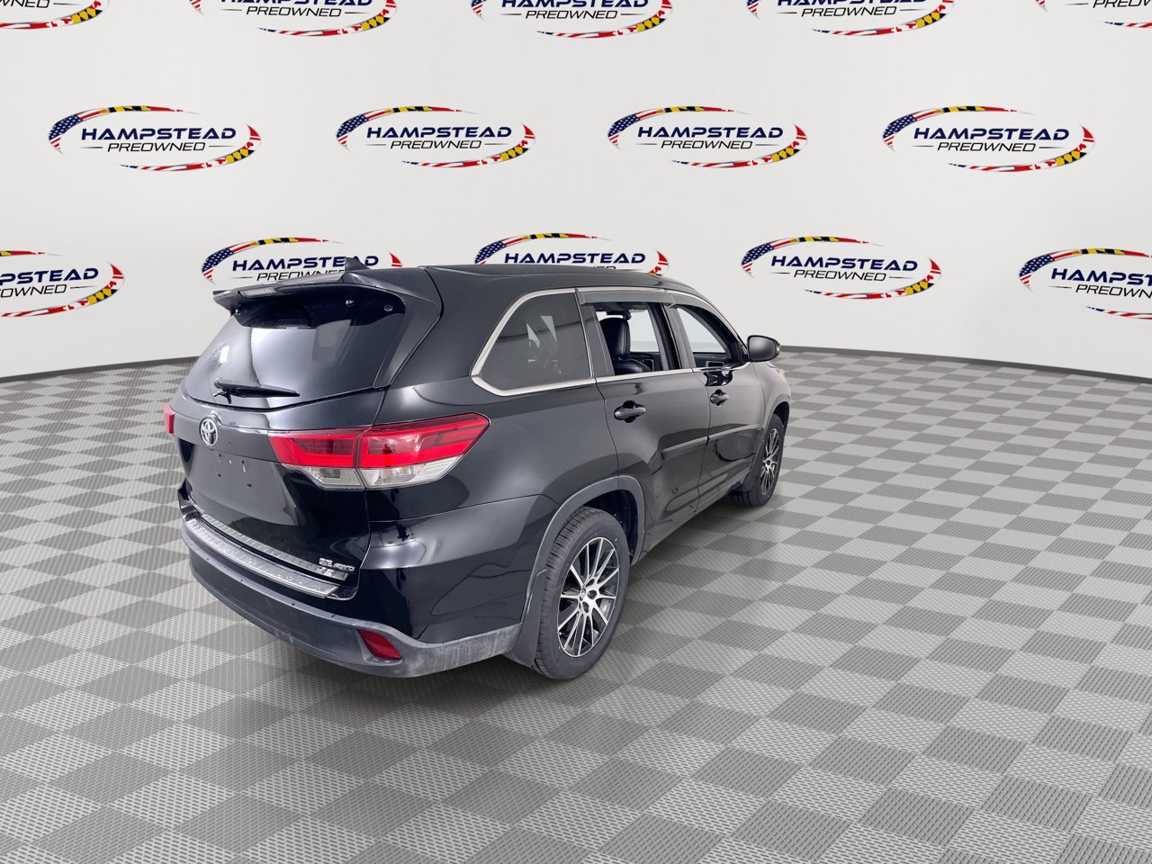 Used 2018 Toyota Highlander SE w/ Protection Package #3 AWD/4WD image 8