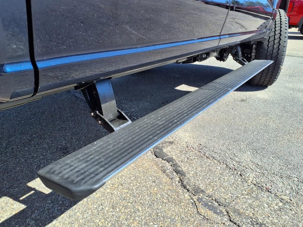 Certified 2025 Ford F350 Lariat w/ Lariat Ultimate Package image 9