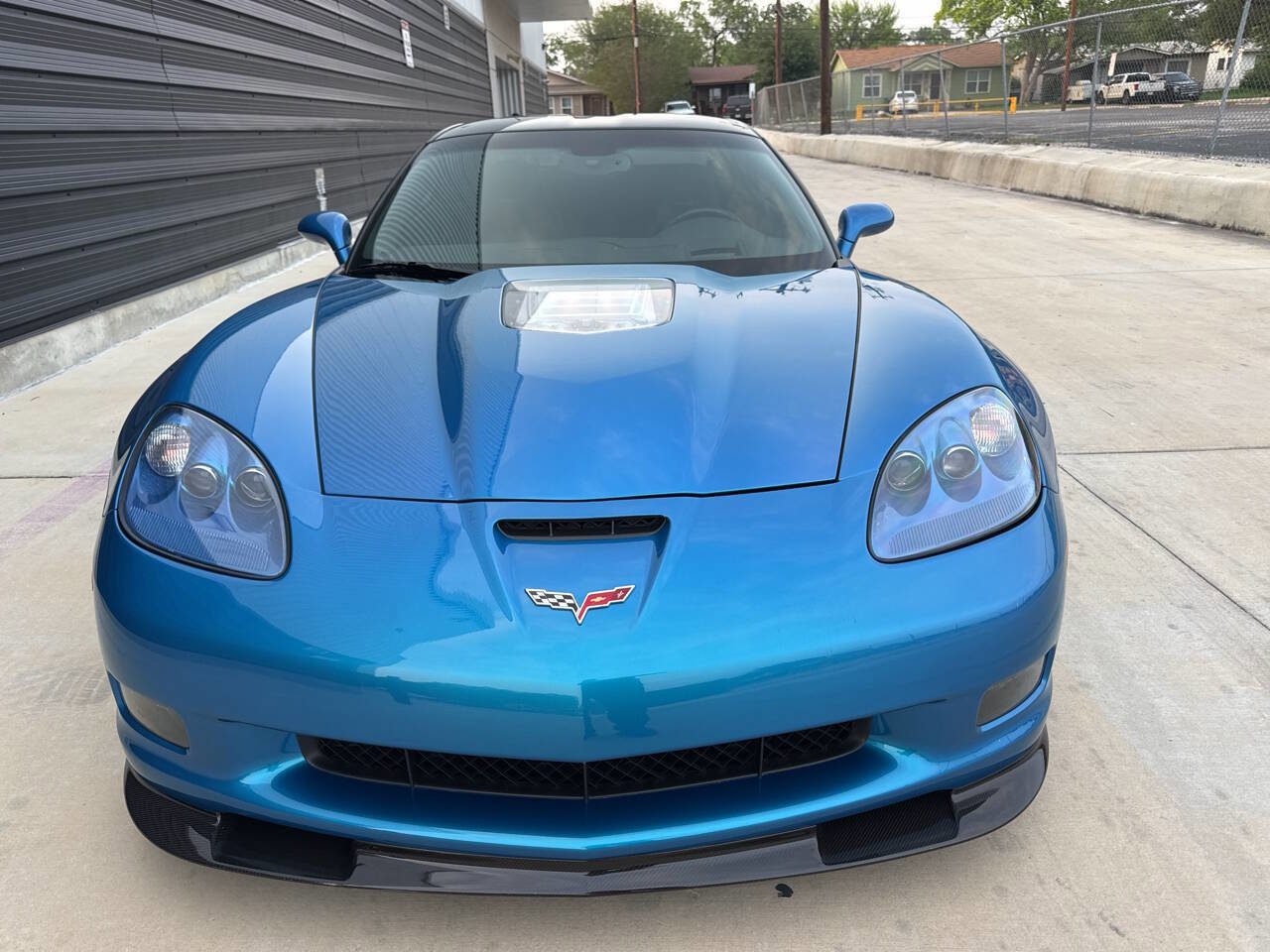 Used 2009 Chevrolet Corvette ZR1 w/ Preferred Equipment Group RWD image 5